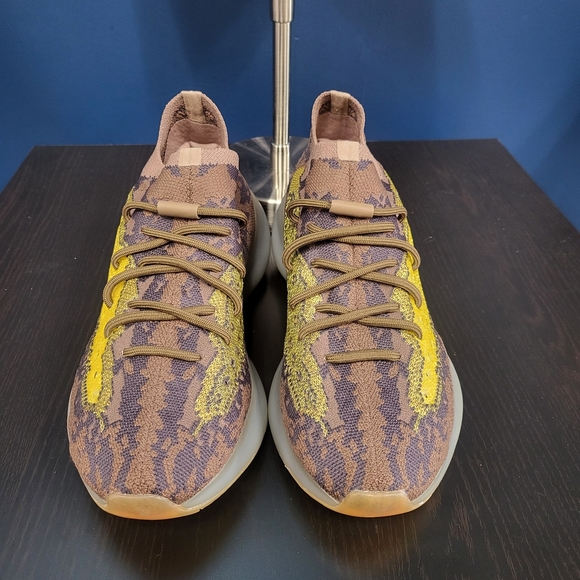 Yeezy Boost 380 FZ4982 NWT. - Picture 2 of 11